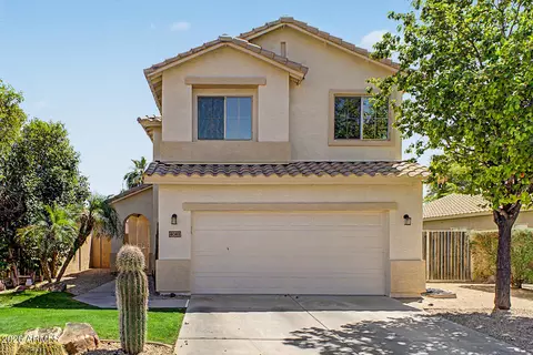 Exterior - 4049 W Hackamore Dr, Phoenix, AZ 85083 photo 2 of 9