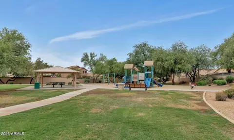 Exterior - 4049 W Hackamore Dr, Phoenix, AZ 85083 photo 9 of 9