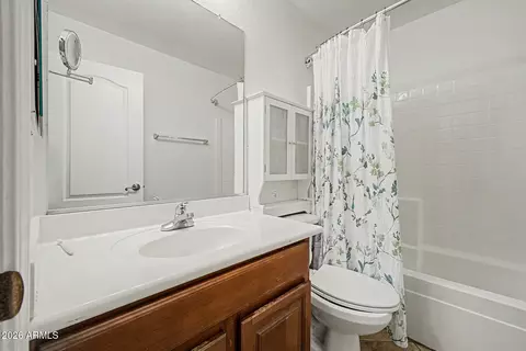 Bath - 11352 E Sonrisa Ave, Mesa, AZ 85212 photo 4 of 4