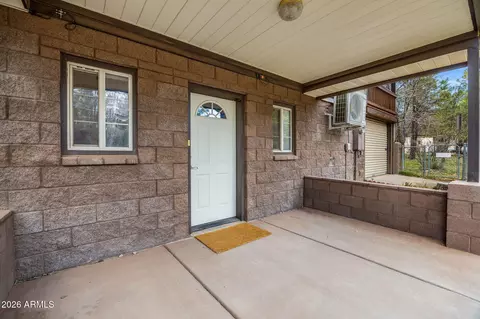 Exterior - 2004 Concord --, Overgaard, AZ 85933 photo 6 of 20