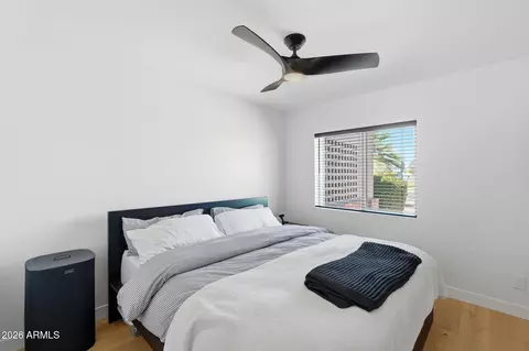 Bedroom - 3601 E Cholla St, Phoenix, AZ 85028 photo 3 of 3
