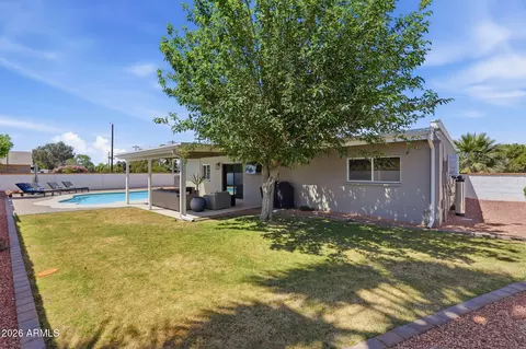 Exterior - 3601 E Cholla St, Phoenix, AZ 85028 photo 6 of 7