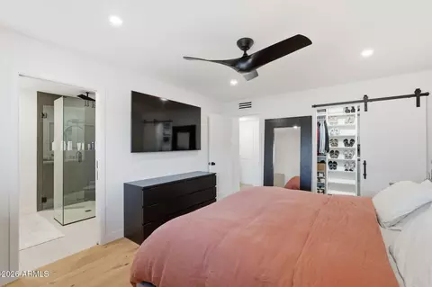 Bedroom - 3601 E Cholla St, Phoenix, AZ 85028 photo 2 of 3