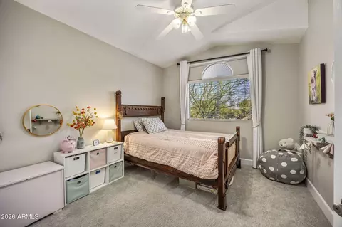 Bedroom - 4402 E Gatewood Rd, Phoenix, AZ 85050 photo 3 of 4
