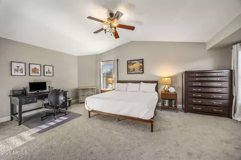 Bedroom - 4402 E Gatewood Rd, Phoenix, AZ 85050 photo 1 of 4