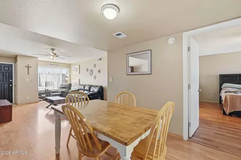 Dining - 1927 E Hampton Ave #221, Mesa, AZ 85204 photo 1 of 3