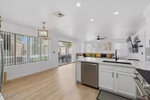 Kitchen - 2442 S Augustine Cir, Mesa, AZ 85209 photo 2 of 4