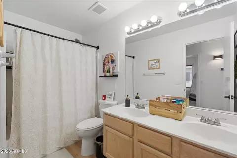 Bath - 2442 S Augustine Cir, Mesa, AZ 85209 photo 2 of 3