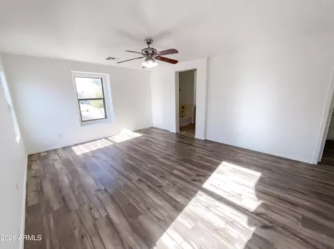 Living - 5865 E Holmes Ave, Mesa, AZ 85206 photo 4 of 4