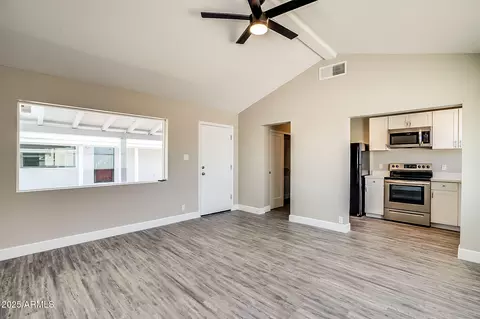 Living - 211 S Doran --, Mesa, AZ 85204 photo 16 of 18