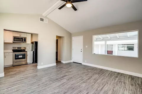 Living - 211 S Doran --, Mesa, AZ 85204 photo 3 of 18
