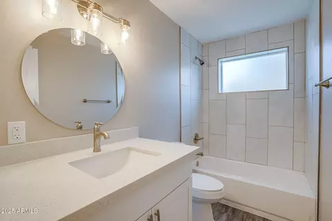 Bath - 211 S Doran --, Mesa, AZ 85204 photo 1 of 4