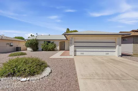 8126 E Dahlia Dr, Mesa, AZ 85208