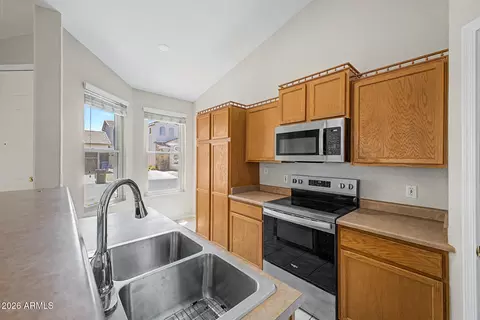 Kitchen - 9030 E Glade Ave, Mesa, AZ 85209 photo 2 of 5