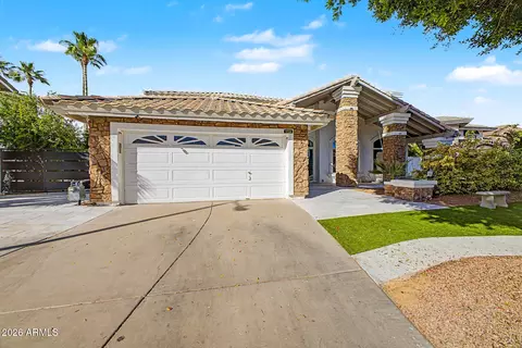 Exterior - 1734 E Queen Palm Dr, Gilbert, AZ 85234 photo 12 of 21
