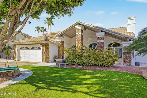 Exterior - 1734 E Queen Palm Dr, Gilbert, AZ 85234 photo 10 of 21