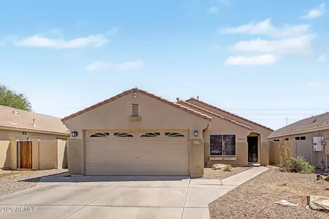 5823 E Hopi Cir, Mesa, AZ 85206