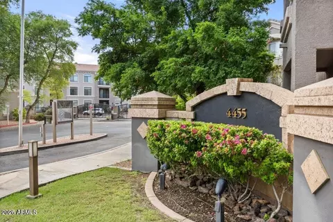 4455 E Paradise Village Pkwy S #1084, Phoenix, AZ 85032
