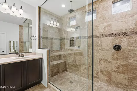 Bath - 3066 E Santa Fe Ln, Gilbert, AZ 85297 photo 2 of 3