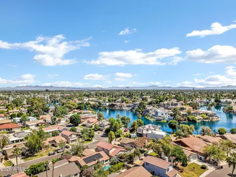 View/Area - 971 E Lobster Trap Ln, Tempe, AZ 85283 photo 3 of 21
