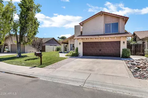 Exterior - 971 E Lobster Trap Ln, Tempe, AZ 85283 photo 2 of 11