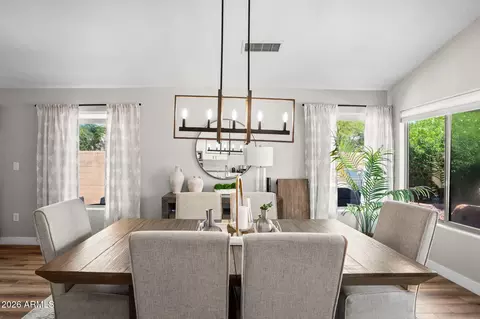 Dining - 4097 E Wagon Cir, Gilbert, AZ 85297 photo 3 of 4