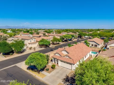 View/Area - 4097 E Wagon Cir, Gilbert, AZ 85297 photo 3 of 9
