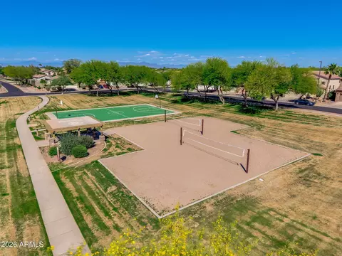 View/Area - 4097 E Wagon Cir, Gilbert, AZ 85297 photo 7 of 9