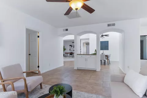 1031 S Capistrano Dr, Gilbert, AZ 85233 photo 14
