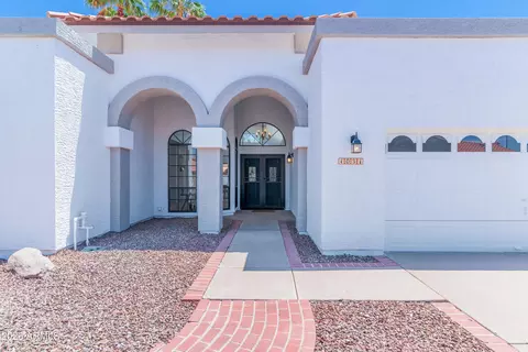 1031 S Capistrano Dr, Gilbert, AZ 85233 photo 9