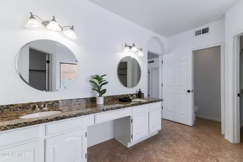 1031 S Capistrano Dr, Gilbert, AZ 85233 photo 27