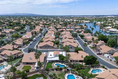 1031 S Capistrano Dr, Gilbert, AZ 85233 photo 45