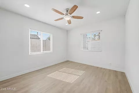 Other - 532 E Cheery Lynn Rd, Phoenix, AZ 85012 photo 5 of 12