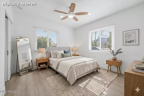 Bedroom - 532 E Cheery Lynn Rd, Phoenix, AZ 85012 photo 2 of 2