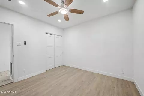 Bedroom - 532 E Cheery Lynn Rd, Phoenix, AZ 85012 photo 1 of 2