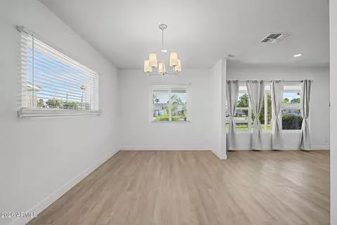 Other - 532 E Cheery Lynn Rd, Phoenix, AZ 85012 photo 4 of 12