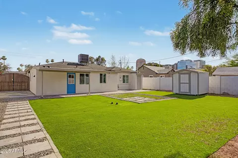 Exterior - 532 E Cheery Lynn Rd, Phoenix, AZ 85012 photo 9 of 9
