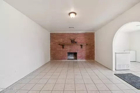 Living - 3432 N 86th Ave, Phoenix, AZ 85037 photo 5 of 5