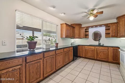 Kitchen - 3432 N 86th Ave, Phoenix, AZ 85037 photo 2 of 5