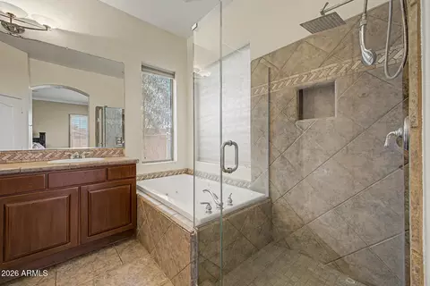 Bath - 6720 S Crestview Dr, Gilbert, AZ 85298 photo 1 of 3