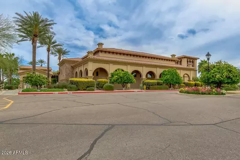 Exterior - 6720 S Crestview Dr, Gilbert, AZ 85298 photo 4 of 4
