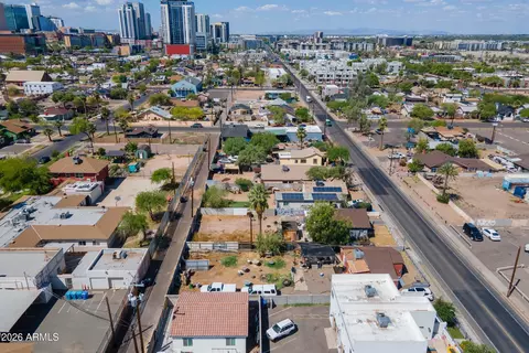 View/Area - 1025 E Roosevelt St, Phoenix, AZ 85006 photo 7 of 10