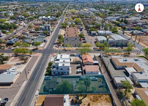 View/Area - 1025 E Roosevelt St, Phoenix, AZ 85006 photo 2 of 10