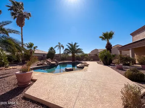 Exterior - 1519 E Desert Ln, Phoenix, AZ 85042 photo 7 of 7
