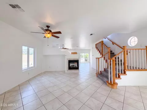 Living - 1519 E Desert Ln, Phoenix, AZ 85042 photo 1 of 3