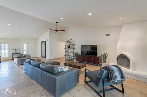 Living - 4226 E North Ln, Phoenix, AZ 85028 photo 5 of 5