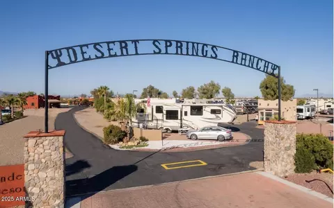 3290 S Montgomery Rd #6, Casa Grande, AZ 85193