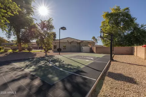 Exterior - 377 E Clifton Ct, Gilbert, AZ 85295 photo 17 of 19