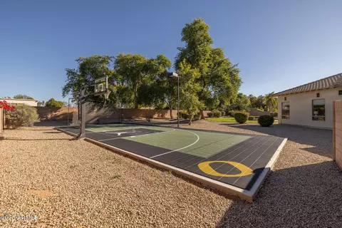 Exterior - 377 E Clifton Ct, Gilbert, AZ 85295 photo 16 of 19