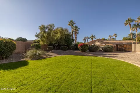 Exterior - 377 E Clifton Ct, Gilbert, AZ 85295 photo 14 of 19